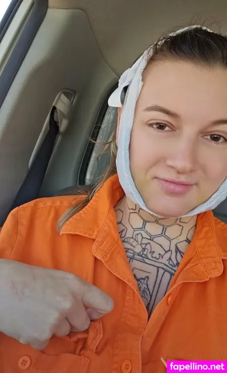 Bluecollarwoman OnlyFans Thumbnail #0g1UjM6uab