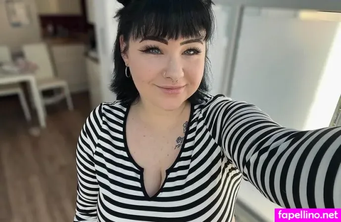 Bluecutie 5 OnlyFans Thumbnail #EV0gBmLBJK