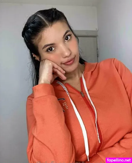 Blueella OnlyFans Thumbnail #Ap3cKK1sFX