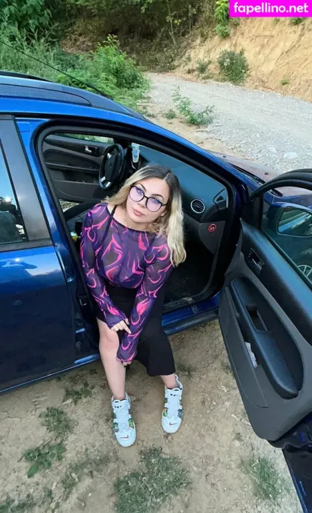 Blueeyesbae OnlyFans Thumbnail #dm4lAlk4XC