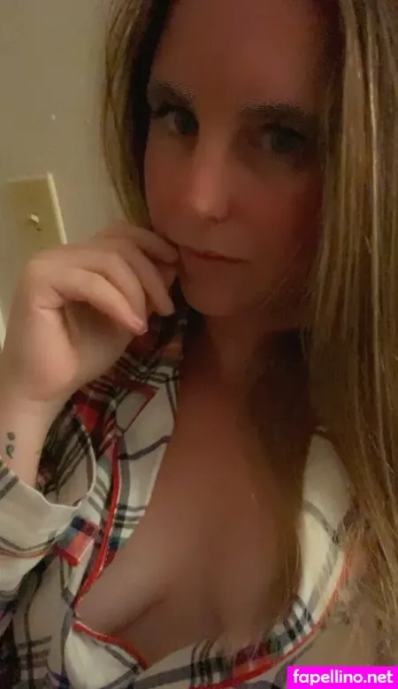 Blueeyesbombshell Main Profile Photo