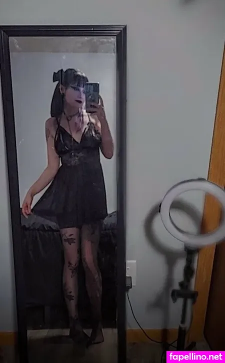 Bluegothgf69 OnlyFans Thumbnail #3G25rg2F13