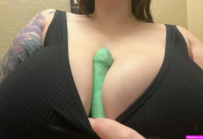 Bluegrayemma OnlyFans Thumbnail #cKUFJFpOYY