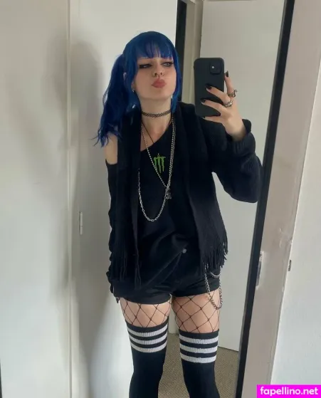 Bluehairgothgrl OnlyFans Thumbnail #7ErqxAhx2E