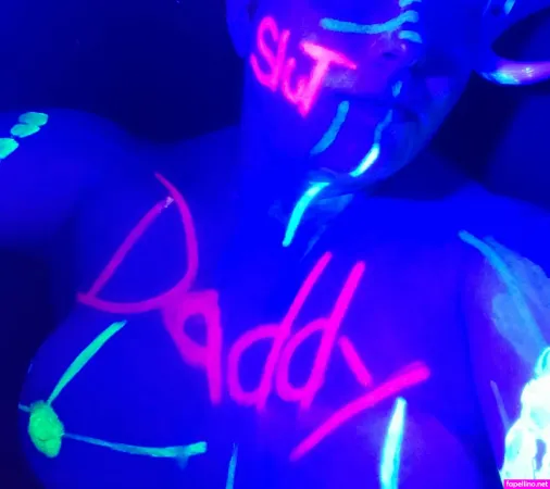 Bluehuneydew OnlyFans Thumbnail #JmGx7VAnAQ