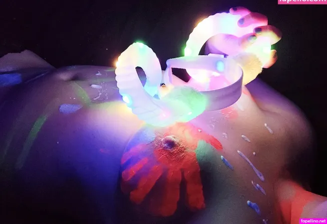 Bluehuneydew OnlyFans Thumbnail #ad7KXpobPt