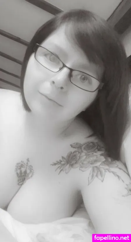 Bluelily OnlyFans Thumbnail #7NQgCwTMh9