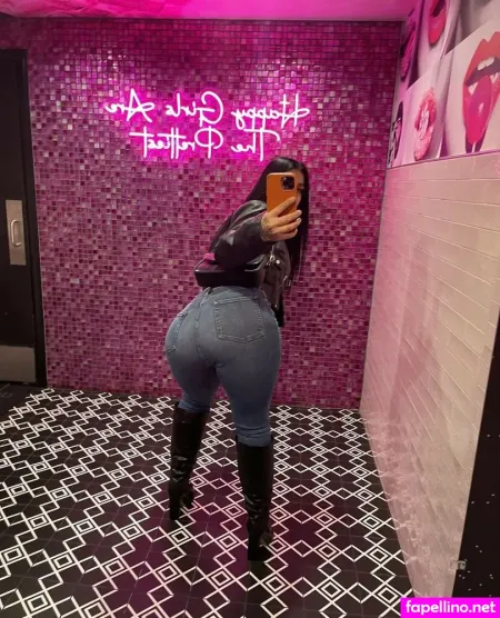 Bluntedbetty OnlyFans Thumbnail #1qbAqpoB2b