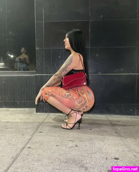 Bluntedbetty OnlyFans Thumbnail #eHXt6NPuvu
