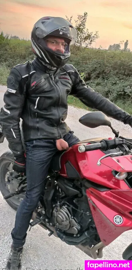 Bluoceandream OnlyFans Thumbnail #JBH3EQnlmn