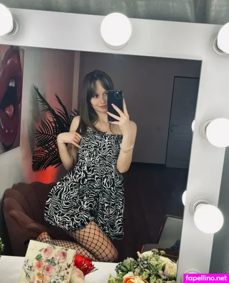 Blurrkittie OnlyFans Thumbnail #3Ioj0svEof