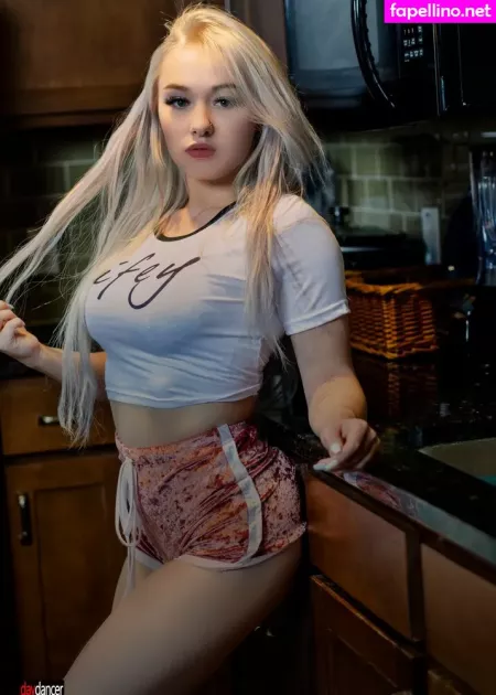 Blutube OnlyFans Thumbnail #IDXtnuuqOL