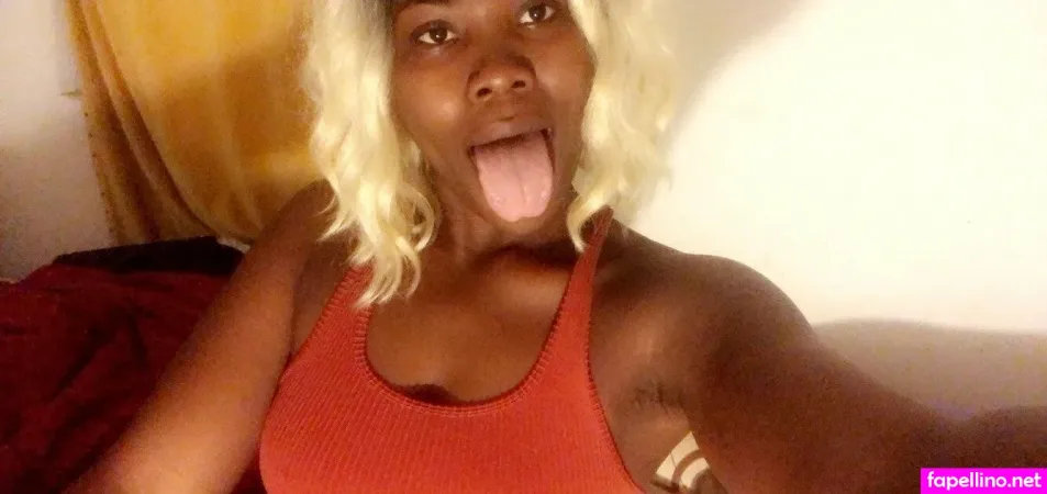 Bluucoco OnlyFans Thumbnail #4fvZGb1Rg5