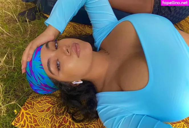 Boa Hancock OnlyFans Thumbnail #4pm1WFQVfC