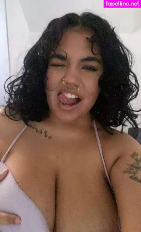 Boa Hancock OnlyFans Thumbnail #KXwHOTCK8N