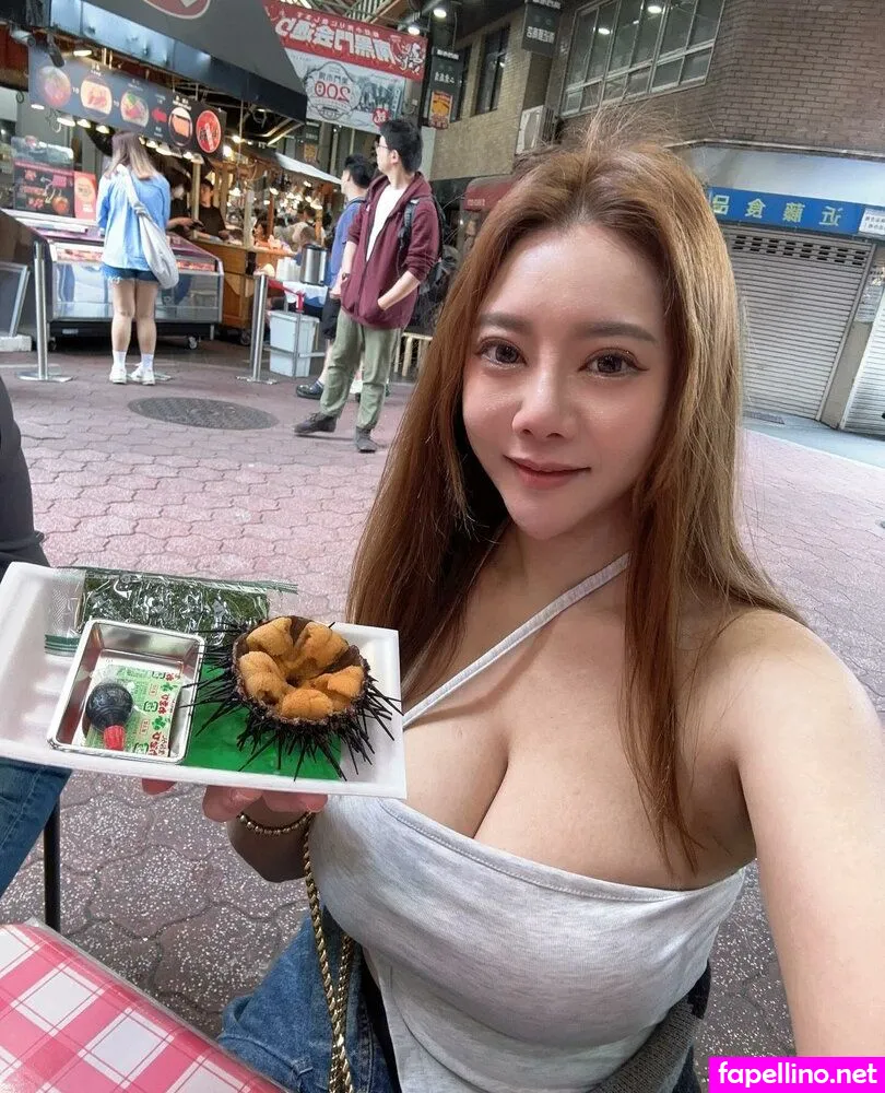 weiweilovelove Nude Leaked OnlyFans Photo #xDRZG4g7fi