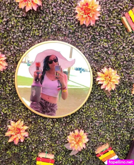 Boba Bitch 4 OnlyFans Thumbnail #x4uNWlKQw3