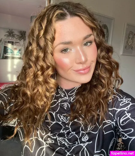 Bobbi Hadgraft OnlyFans Thumbnail #OOGJr7pfUM