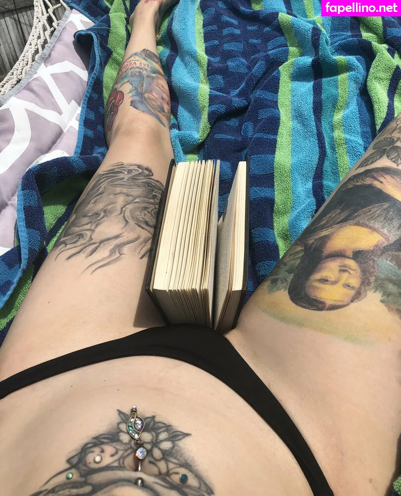 bobbibamf, therealbobbibamf Nude Leaked OnlyFans Photo #6GPwYGu4rO