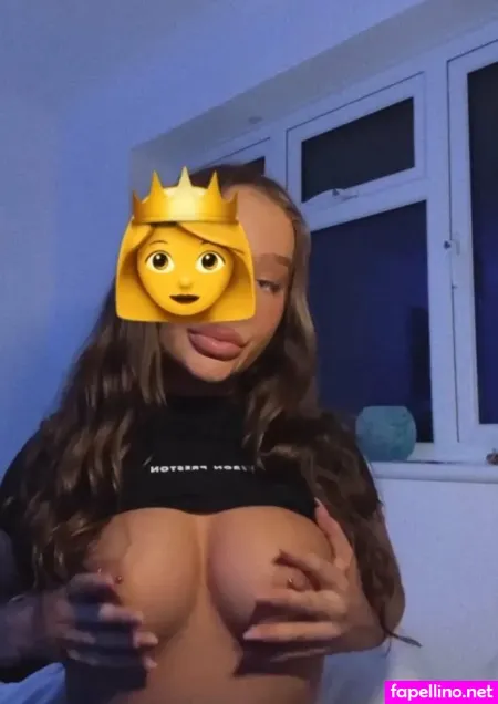 Bobbie Bonello OnlyFans Thumbnail #rWk1ZL6M6y