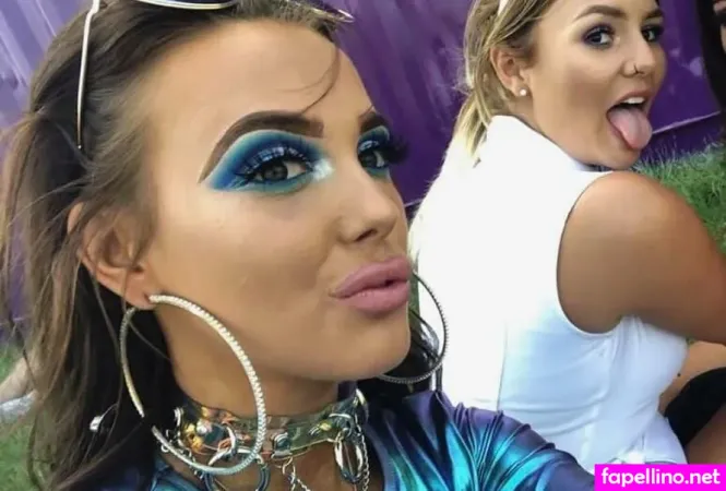 Bobbie Cook OnlyFans Thumbnail #7Lkp8mltQ7