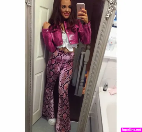 Bobbie Cook OnlyFans Thumbnail #ZW2pFQjnEP