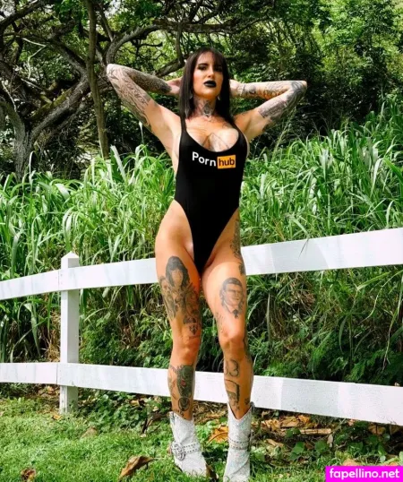 Bobbiirosexo OnlyFans Thumbnail #KWAQUDQblo