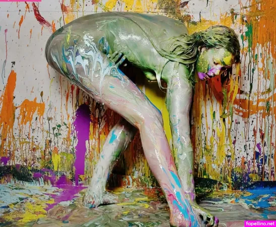 Body Painted Celebs Main Profile Photo