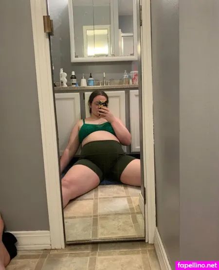 Bodypos Nerd OnlyFans Thumbnail #vjev4TYP7Z