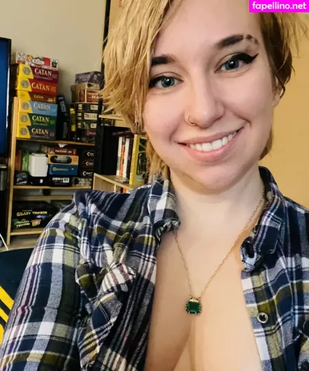 Boltedbird OnlyFans Thumbnail #nAEPF7RBcM