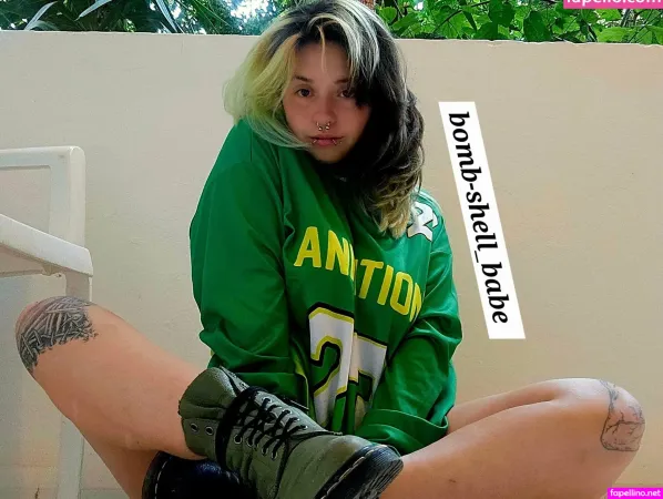Bomb Shell Babe OnlyFans Thumbnail #ZTnP7oNCrj