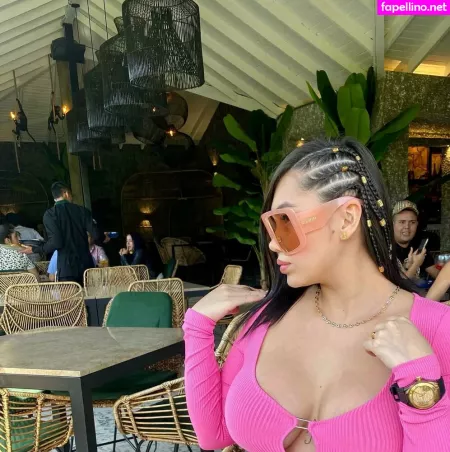 Bombshell Mel OnlyFans Thumbnail #i8EtvczBXo