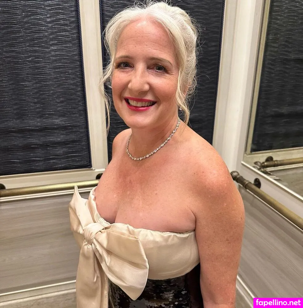 bombshellnurseofficial, hellie165 Nude Leaked OnlyFans Photo #2onDa3QTR9