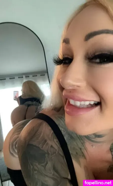 Bombshelldezfree 2 OnlyFans Thumbnail #oh85zHPOaB