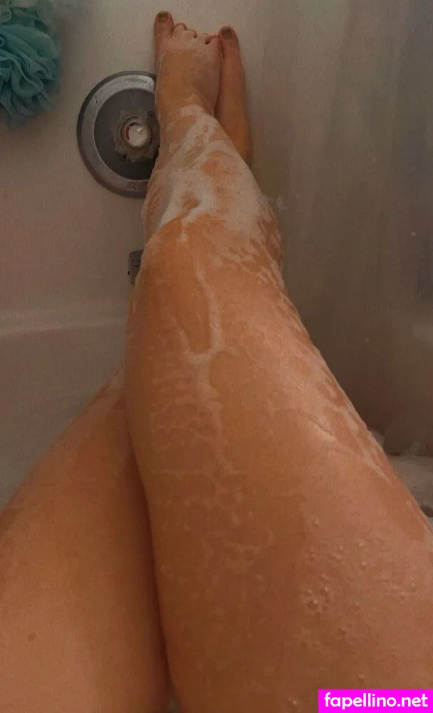 bombshellaura, bombshellgypsea Nude Leaked OnlyFans Photo #gElcZph4oG