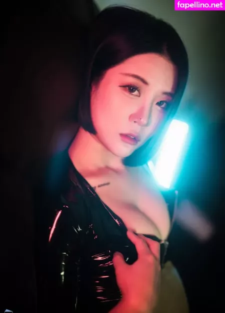 Bomi OnlyFans Thumbnail #8NBYHqcShd