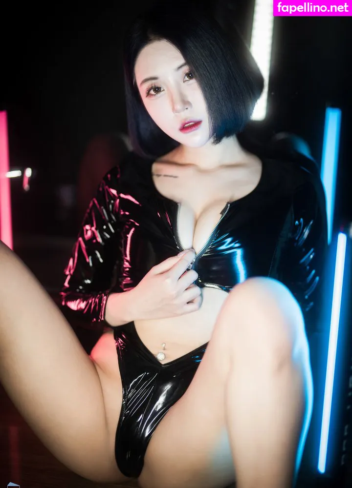 Bomi, Girl Crush KPop, bomistry, bomistry2022, girlcrushfancam Nude Leaked OnlyFans Photo #Wm5Rjpe5F1