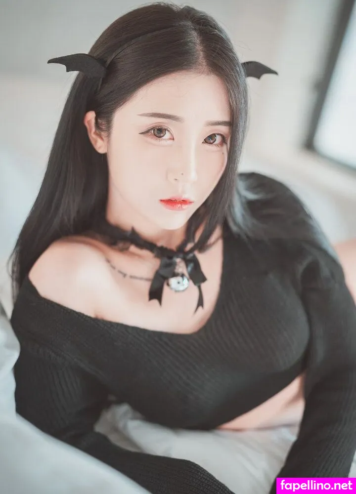 Bomistry2 Nude Leaked OnlyFans Photo #1txQ4vaO8J