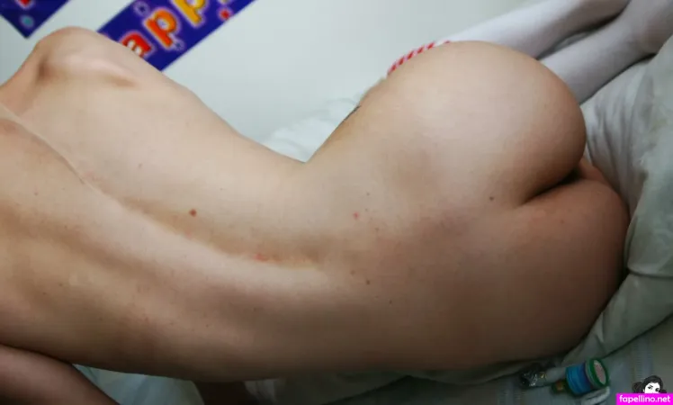 Bones OnlyFans Thumbnail #1FwxMnTKnT