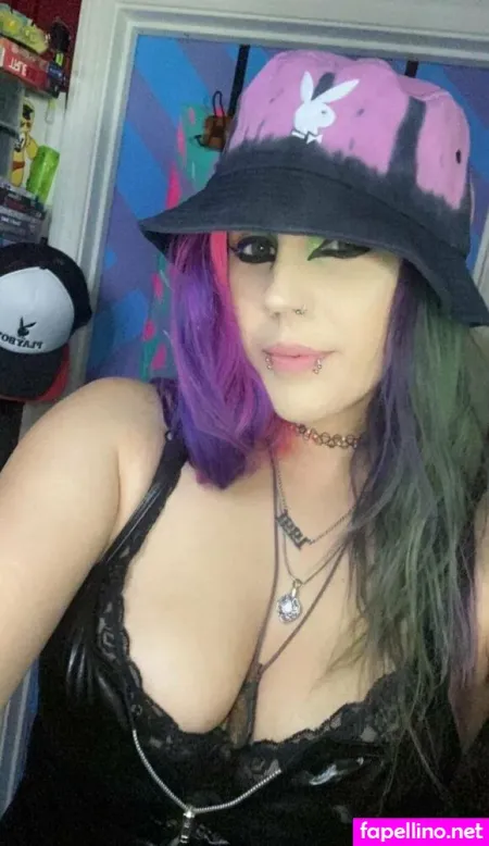 Bonezxxx OnlyFans Thumbnail #u4lX4AwXK7