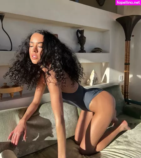 Bonita Sorrentino OnlyFans Thumbnail #E41mlu7eDa