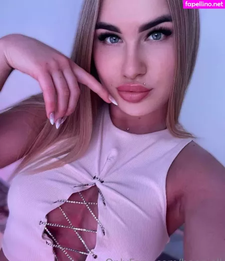 Bonniell OnlyFans Thumbnail #JF2kAavO3c