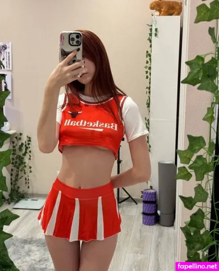 Bonniepetitexo OnlyFans Thumbnail #Cq43iYmWAJ