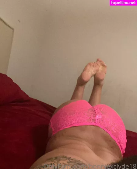 Bonniexclyde18 OnlyFans Thumbnail #KcW74LdiDx