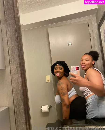 Bonniexclyde18 OnlyFans Thumbnail #ksqAY7CLjZ