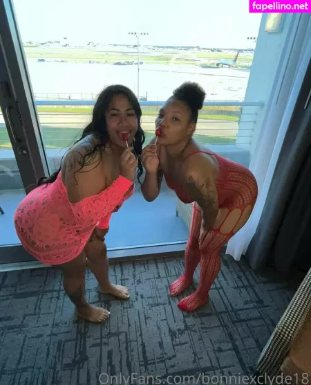 Bonniexclyde18 OnlyFans Thumbnail #tXlt5tiHY2