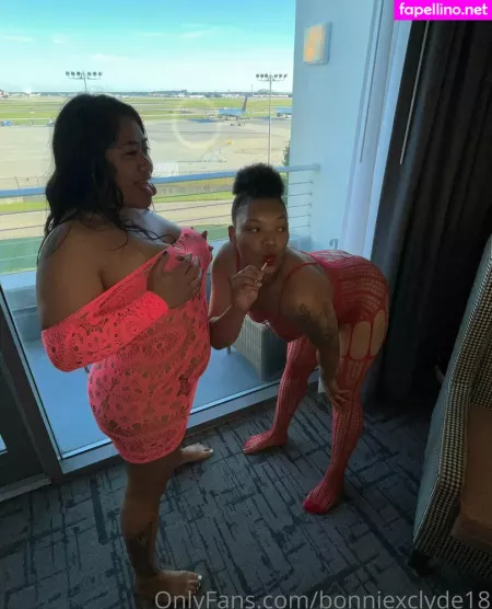 Bonniexclyde18 OnlyFans Thumbnail #tiMZs5bgCA