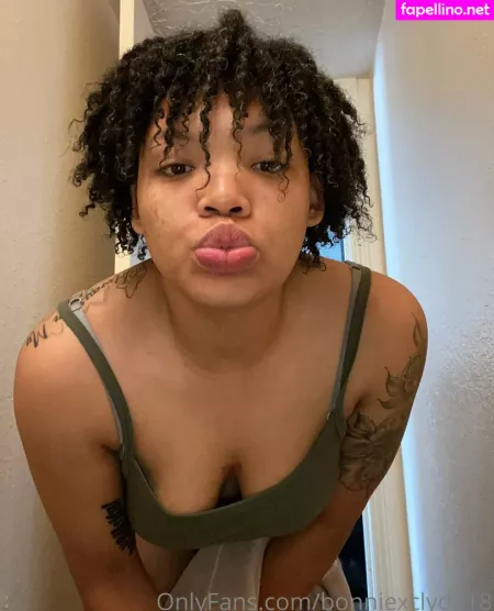 Bonniexclyde18 OnlyFans Thumbnail #zvgHcr96Sj