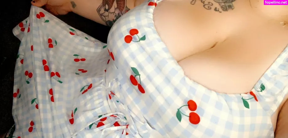 Boobsandbourbonfree OnlyFans Thumbnail #TAzKgq0baf