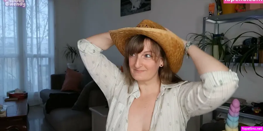 Boobsgwendy OnlyFans Thumbnail #azFPwTpIQf